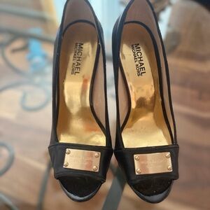 Michael Kors Black and Gold Peep-Toe Heels 7 M
